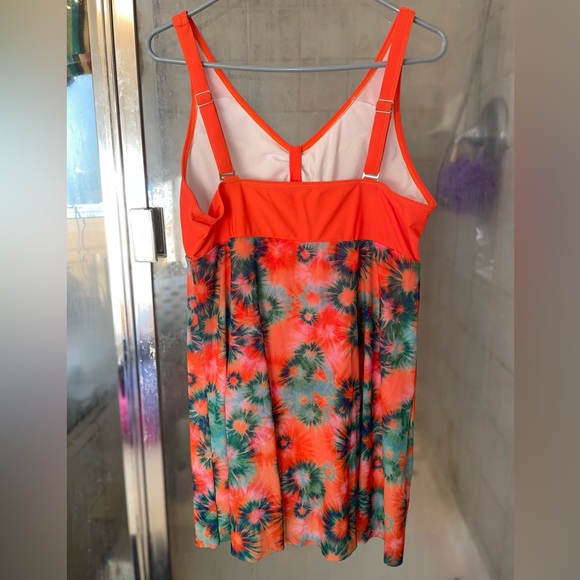 Women’s Floral Orange Plus Size Swimsuit - Picture 2 of 3